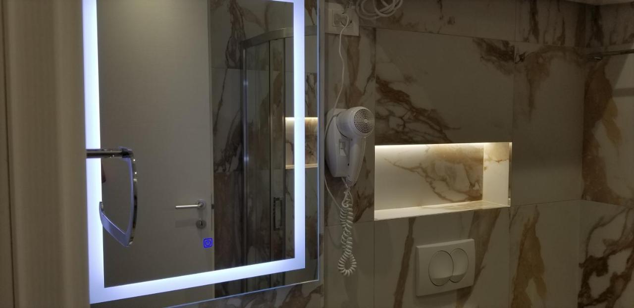 2A New Bazaar Apartment Tirana Buitenkant foto