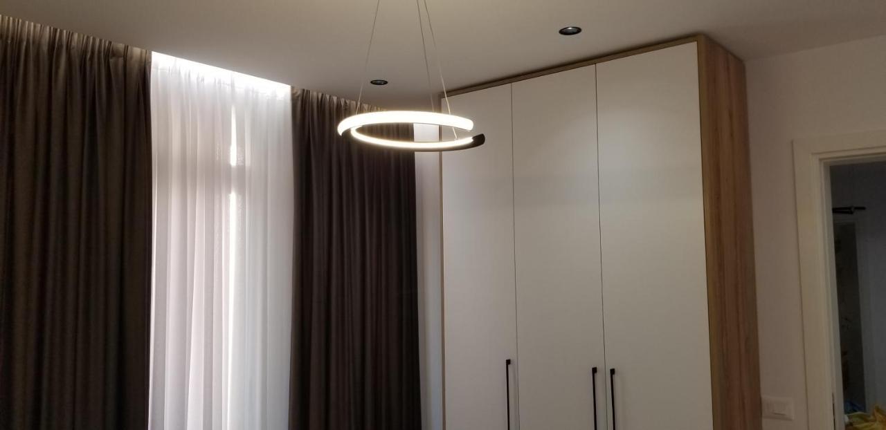 2A New Bazaar Apartment Tirana Buitenkant foto